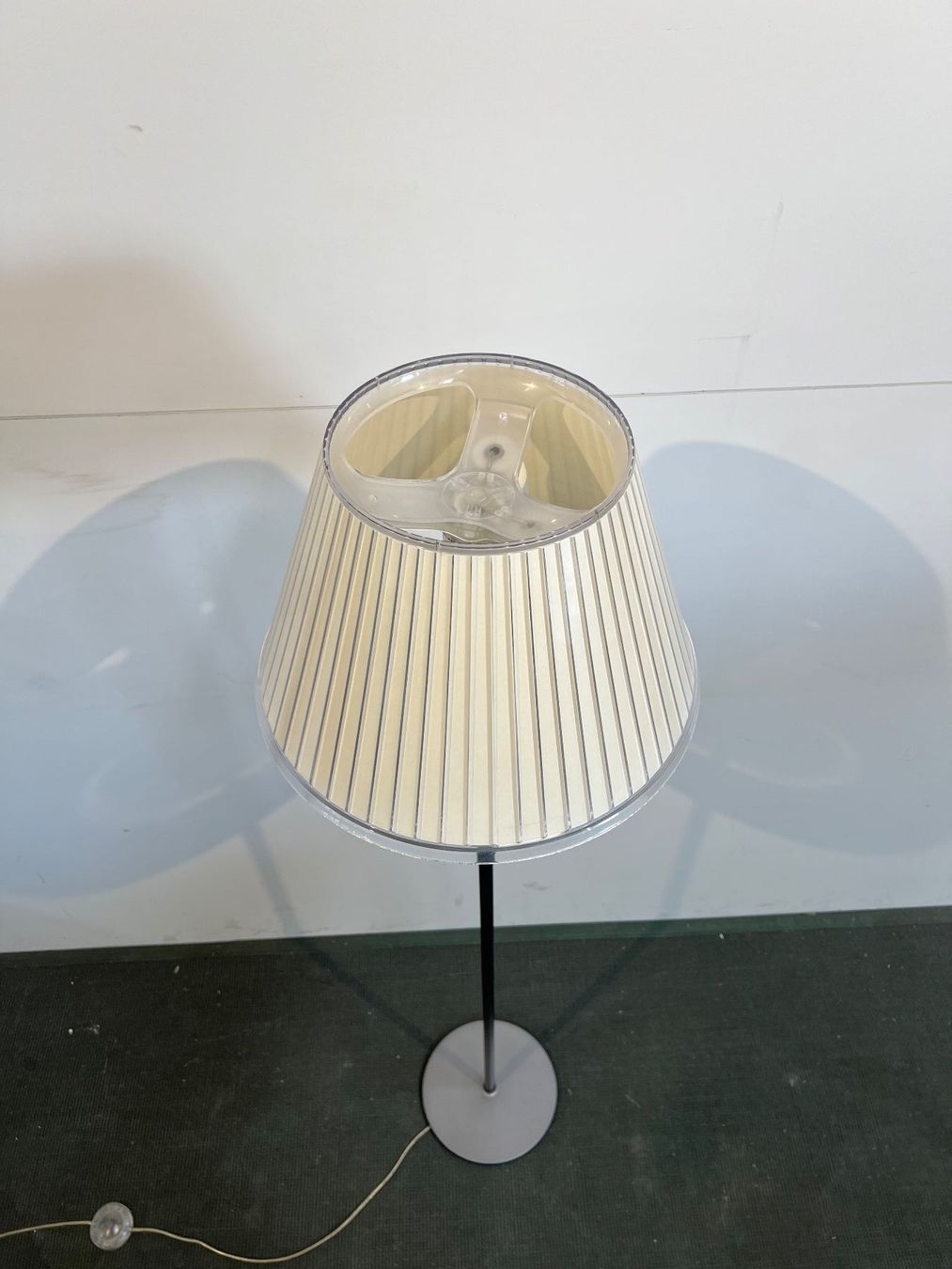 Artemide Lampade: 017 ARTEMIDE Choose Designerstehleuchte – Usato da Wangen an der Aare venduto da TBYN 2