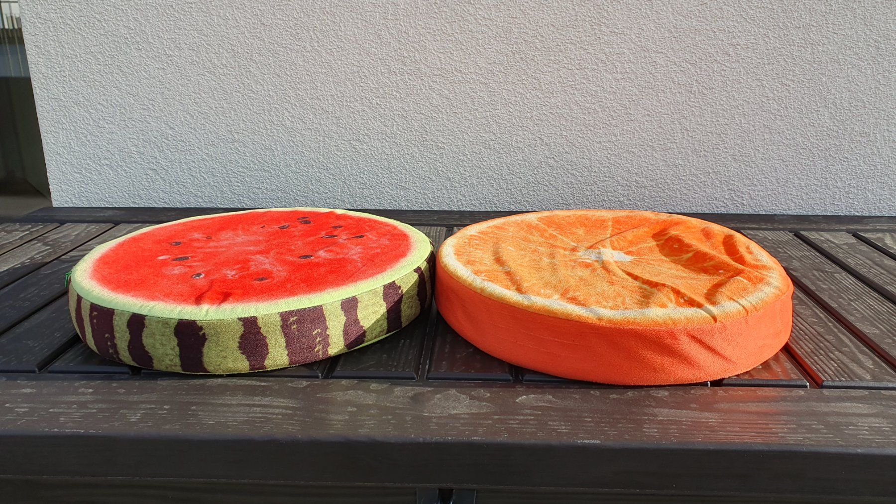 Kissen: Kissen als Orange und Melone – Gebraucht aus Bitsch von cka_6hff