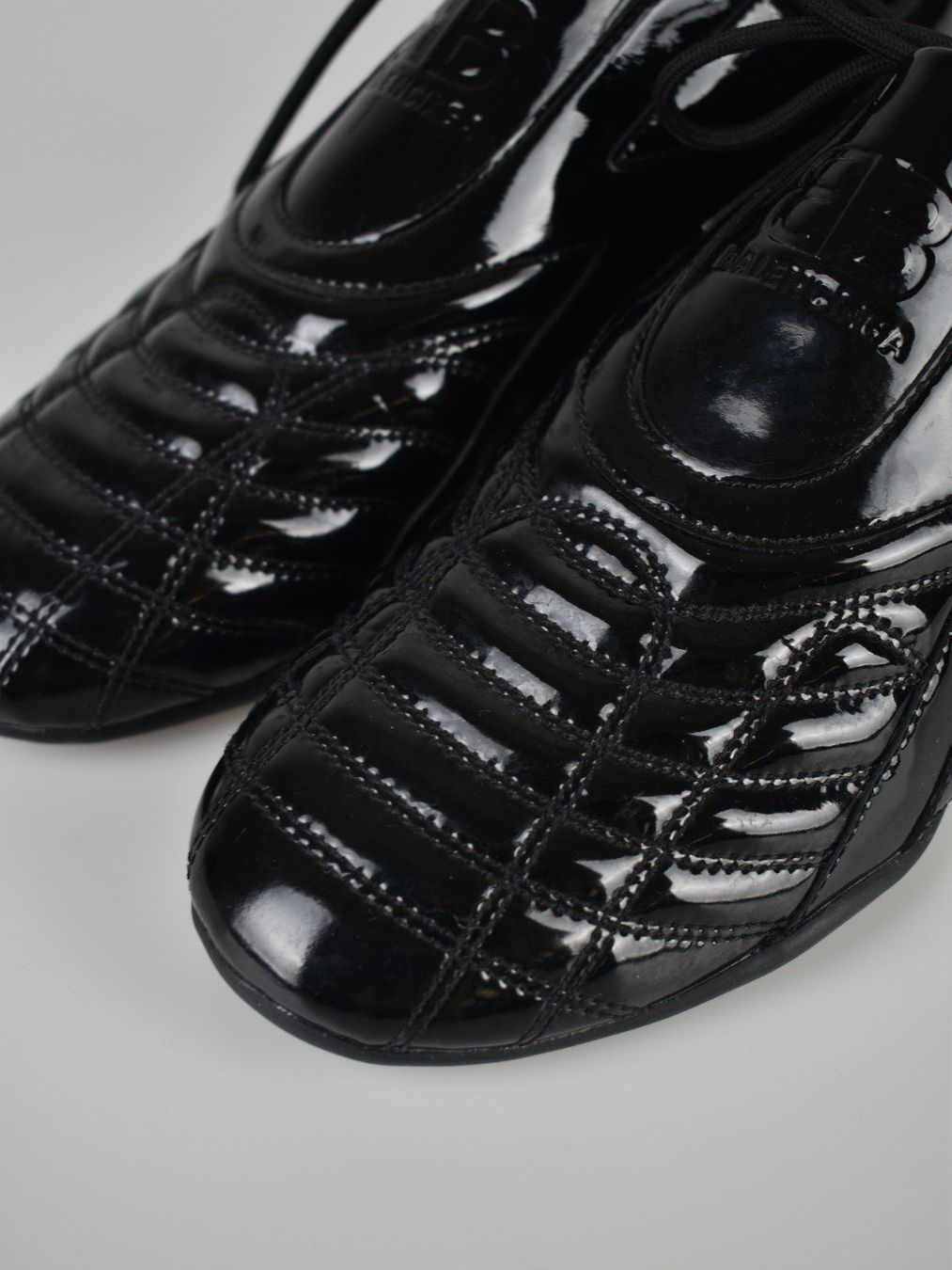 Balenciaga Scarpe da uomo: Balenciaga Sneaker, Lack, Gr.41, neuwertig – Nuovo (secondo la descrizione) da Nürensdorf venduto da 2ND_STORY 1