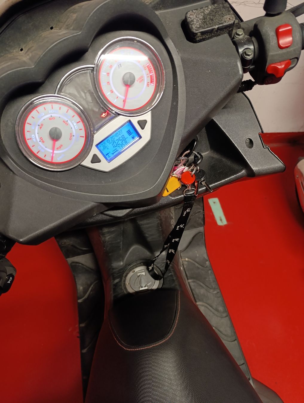Tell Scooters: pour export scooter tell Silver blade 10250km – D'occasion à Fribourg par lez_5k7c 3