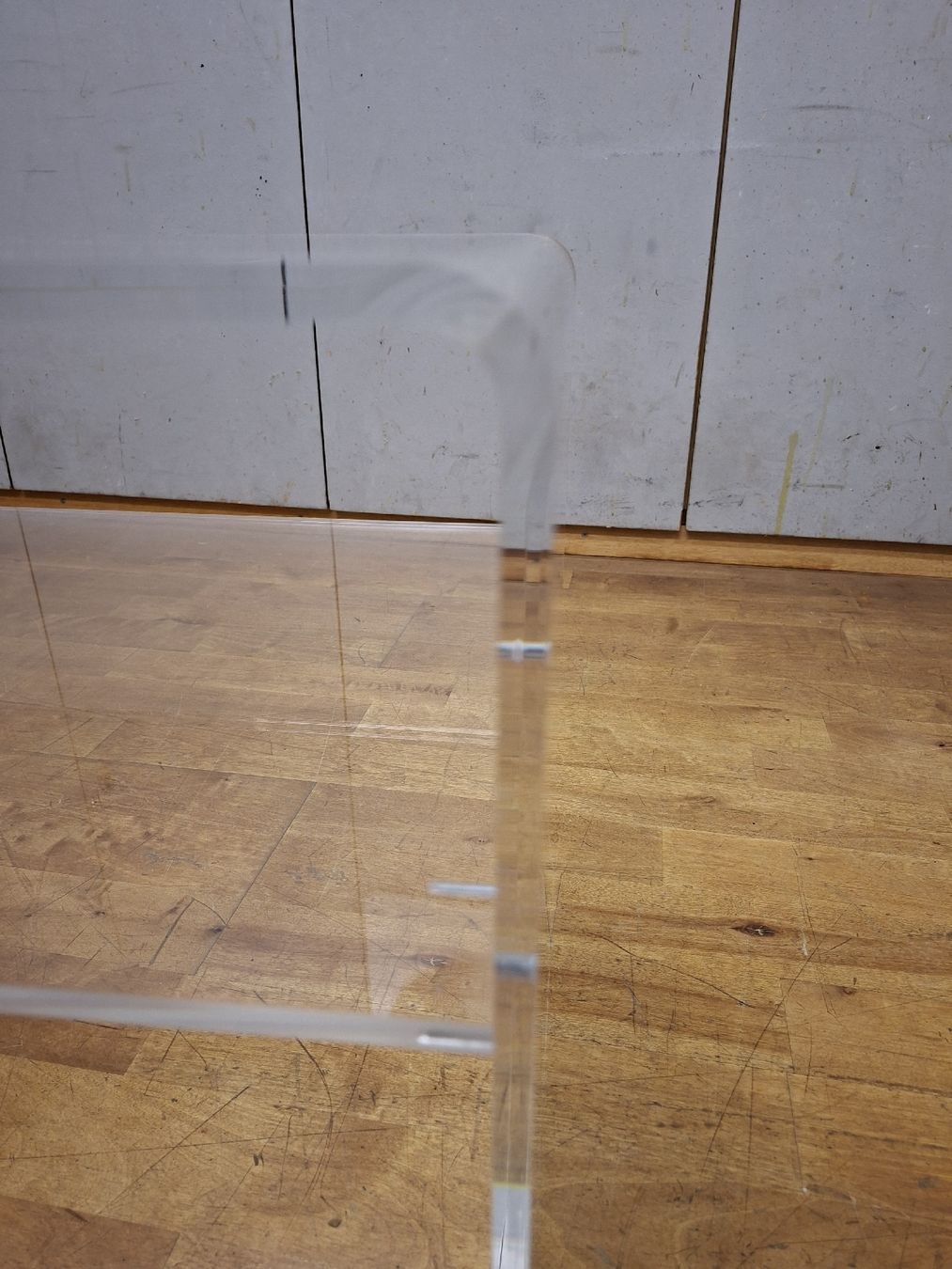 Tables: Plexiglastisch – D'occasion à Buochs par Gianna2020 3