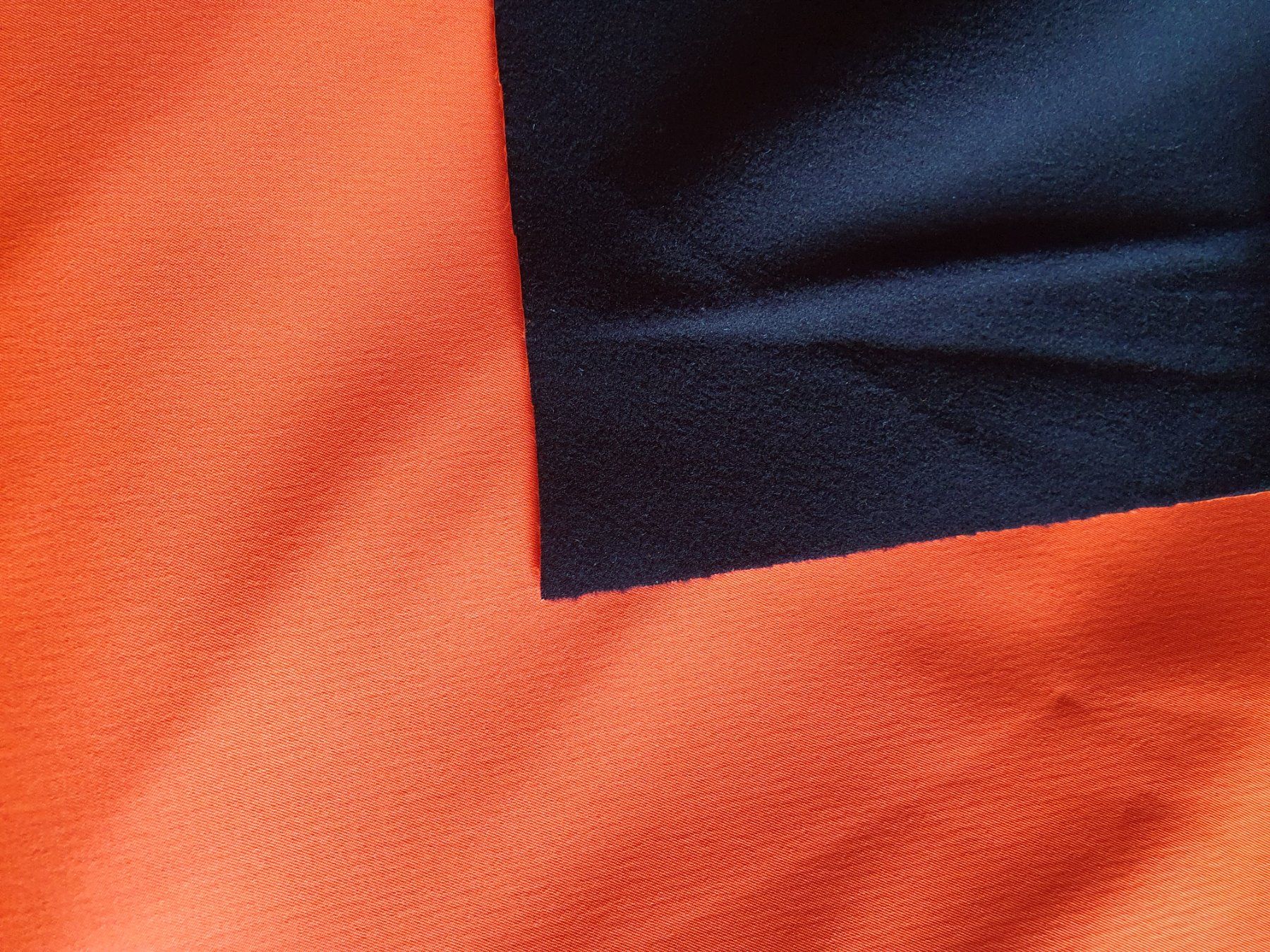 Stoffe: Softshell leuchtorange 1m mit Lagerungsfalten – Gebraucht aus Bärau von schneider_lein 1