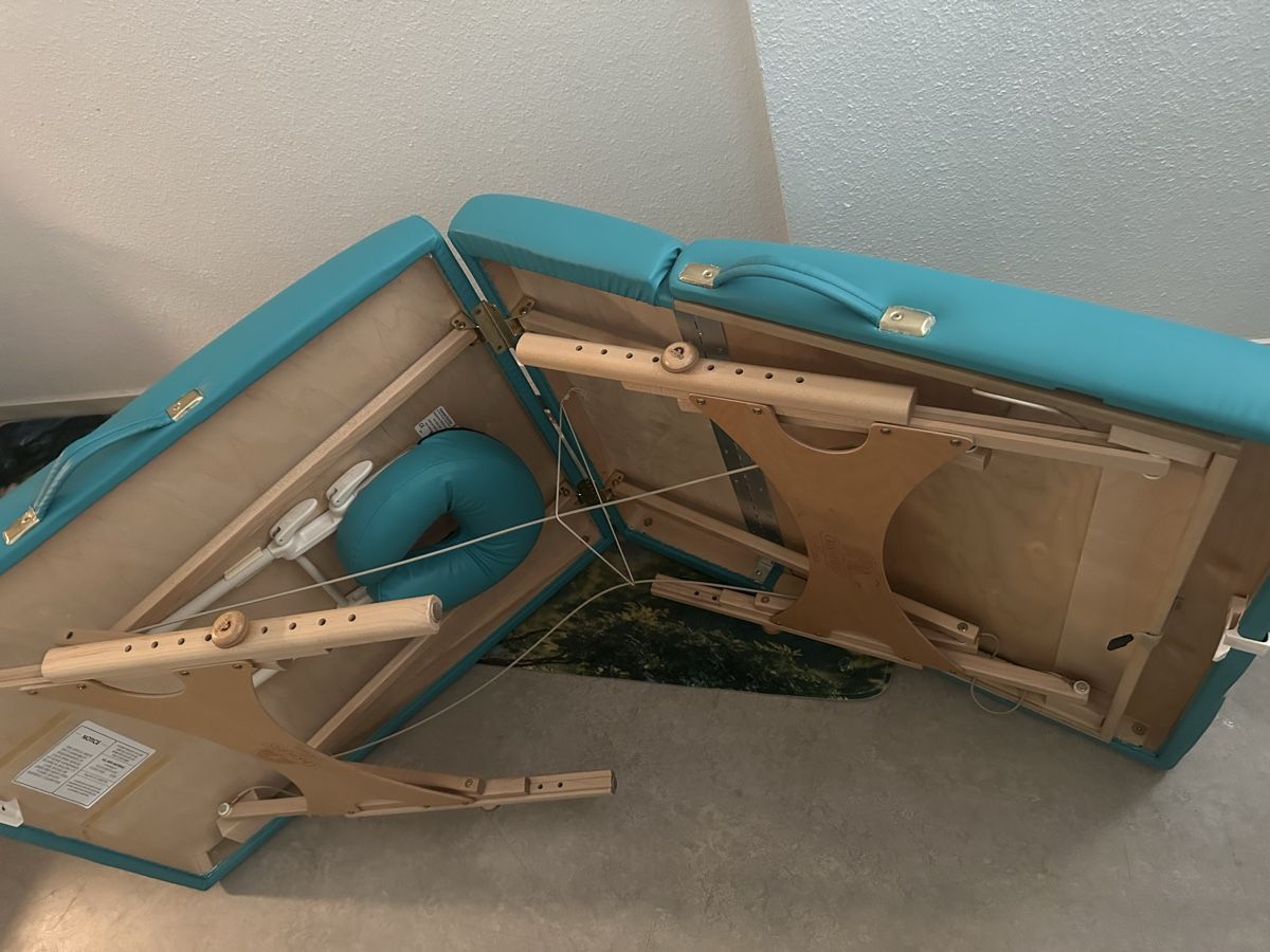 Liegen & Liegestühle: Massageliege Oakworks  – Gebraucht aus Pratteln von milisandra 9