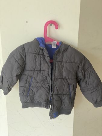 Veste d'hiver pour enfant grise taille 92 