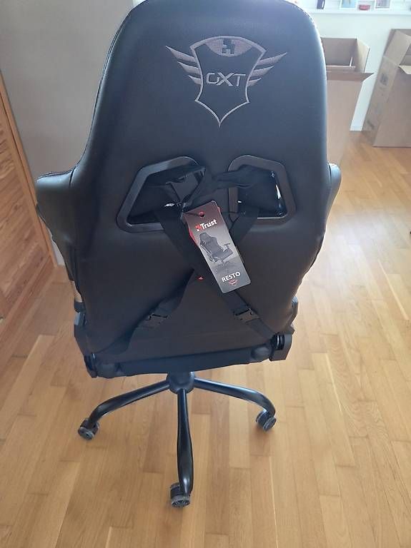 Stühle: Trust gxt resto gaming chair – Gebraucht aus Zürich von cic_k8rg 2