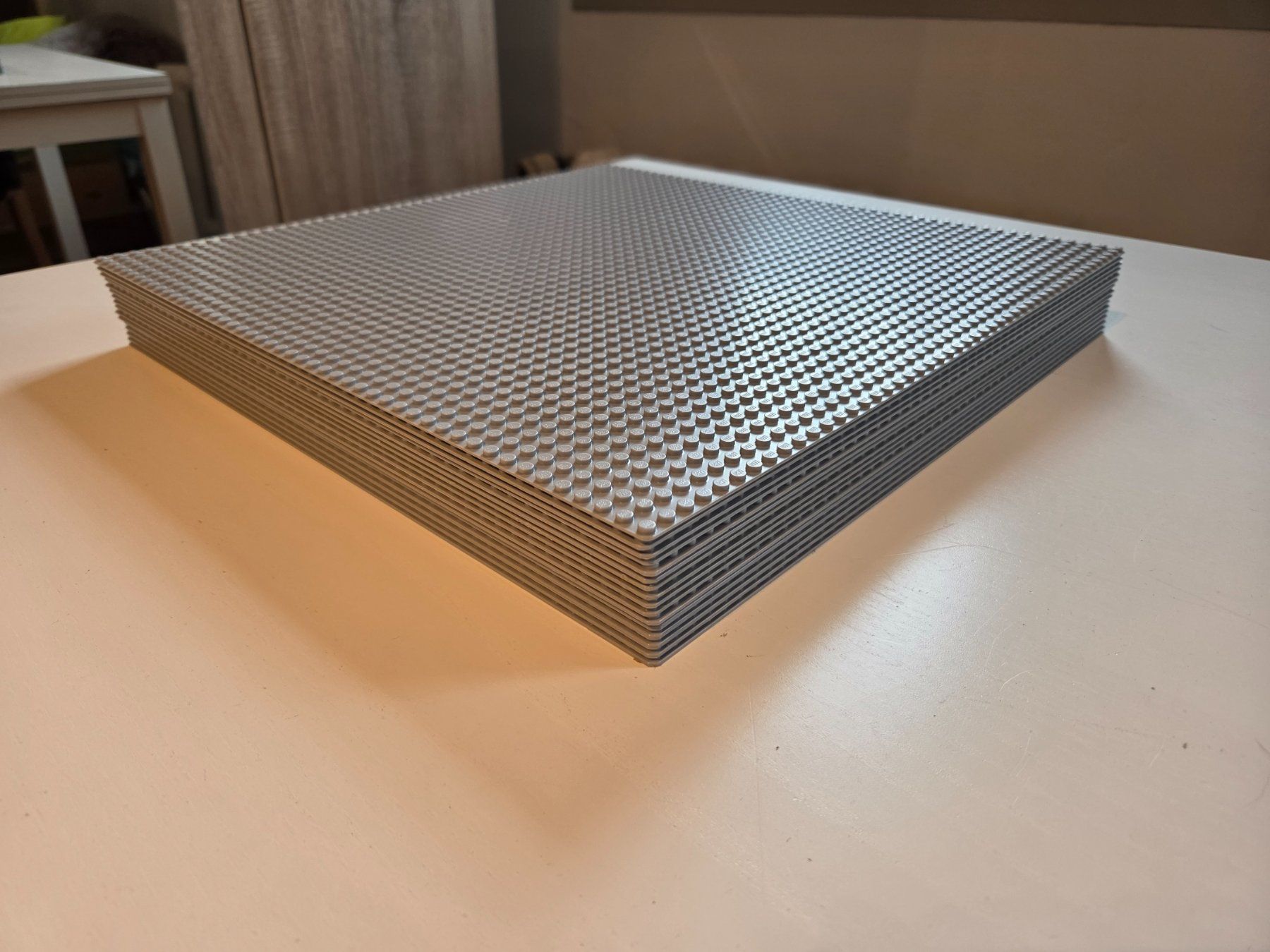Lego Kit di costruzioni: Lego Light Gray / hellgrau Baseplate 48 x 48 (4186) – Usato da Derendingen venduto da CoolerBenutzername