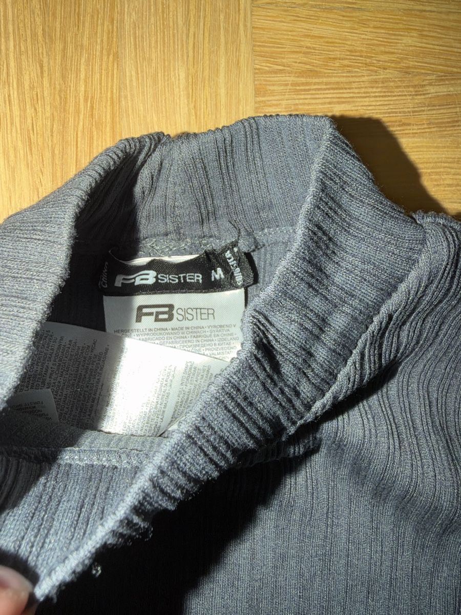 Top: NEU Langarmshirt gerippt – Nuovo e nell'imballaggio originale da Biel/Bienne venduto da Peeeep10 2