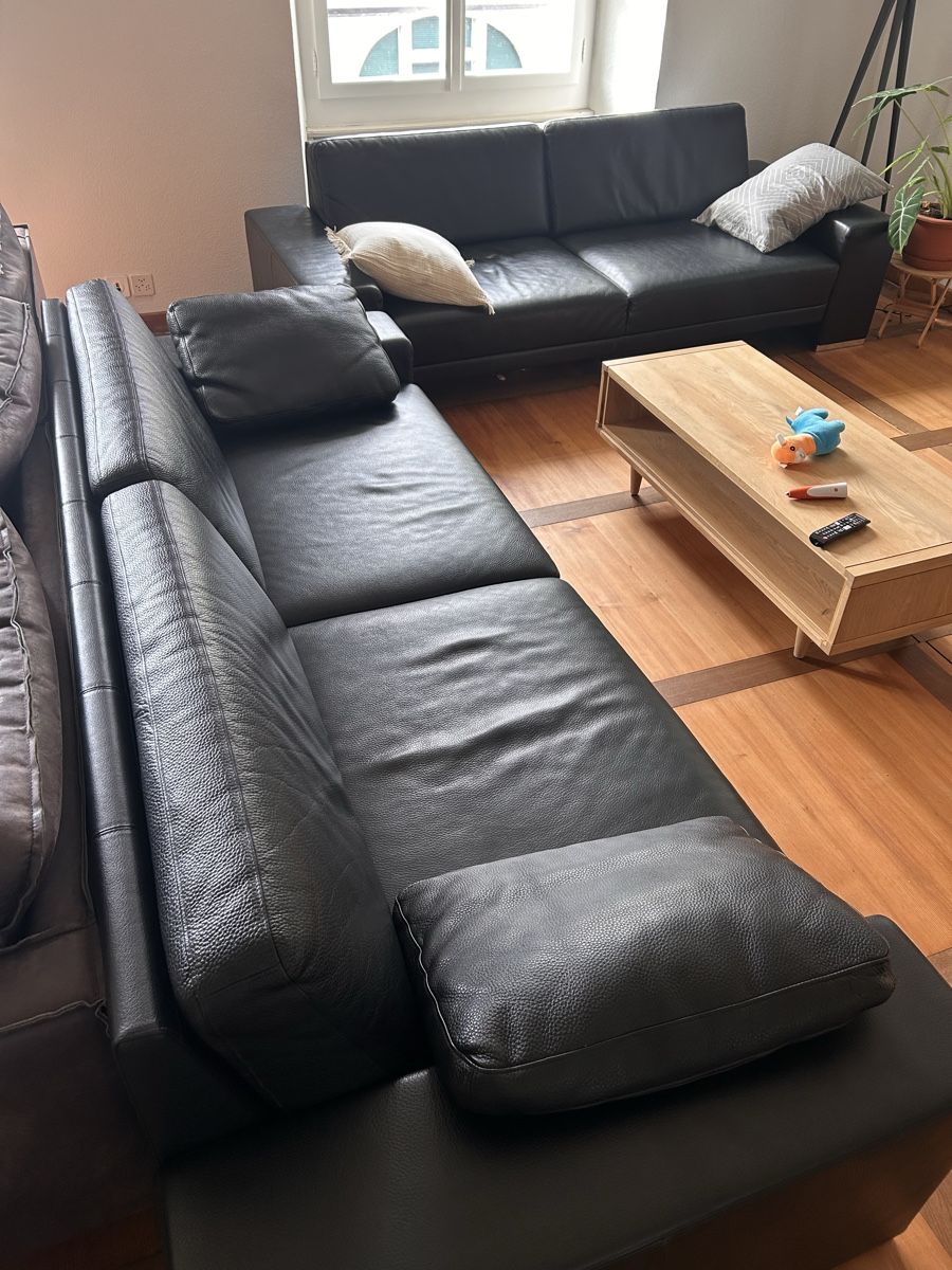 Divani: Zwei Massive Echtleder Sofas – Usato da Aarau venduto da KaemmlerR 2