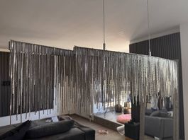Edle Designer Hängeleuchte mit Metallketten