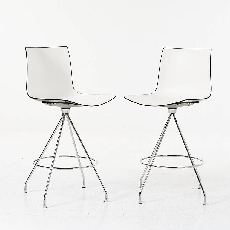 Arper Sgabelli: 5 tabourets bar Arper Catifa 46 – Usato da Monthey venduto da OlivierBurgener 2