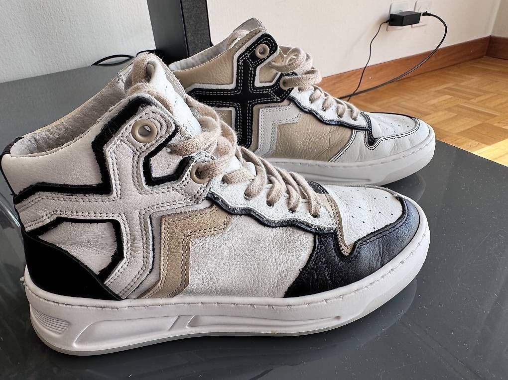 Scarpe da donna: Schuhe Bronx old -cosmo – Usato da Lupfig venduto da she_vfd6 2