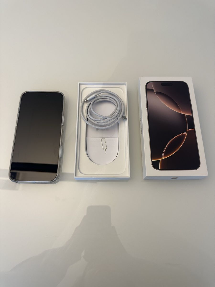 Apple Handys / Smartphones: Apple iPhone 16 Pro Max, Gold – Gebraucht aus Pfäffikon SZ von NicMarKom