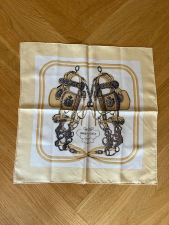 Hermès Foulard Brides de Gala 42 cm