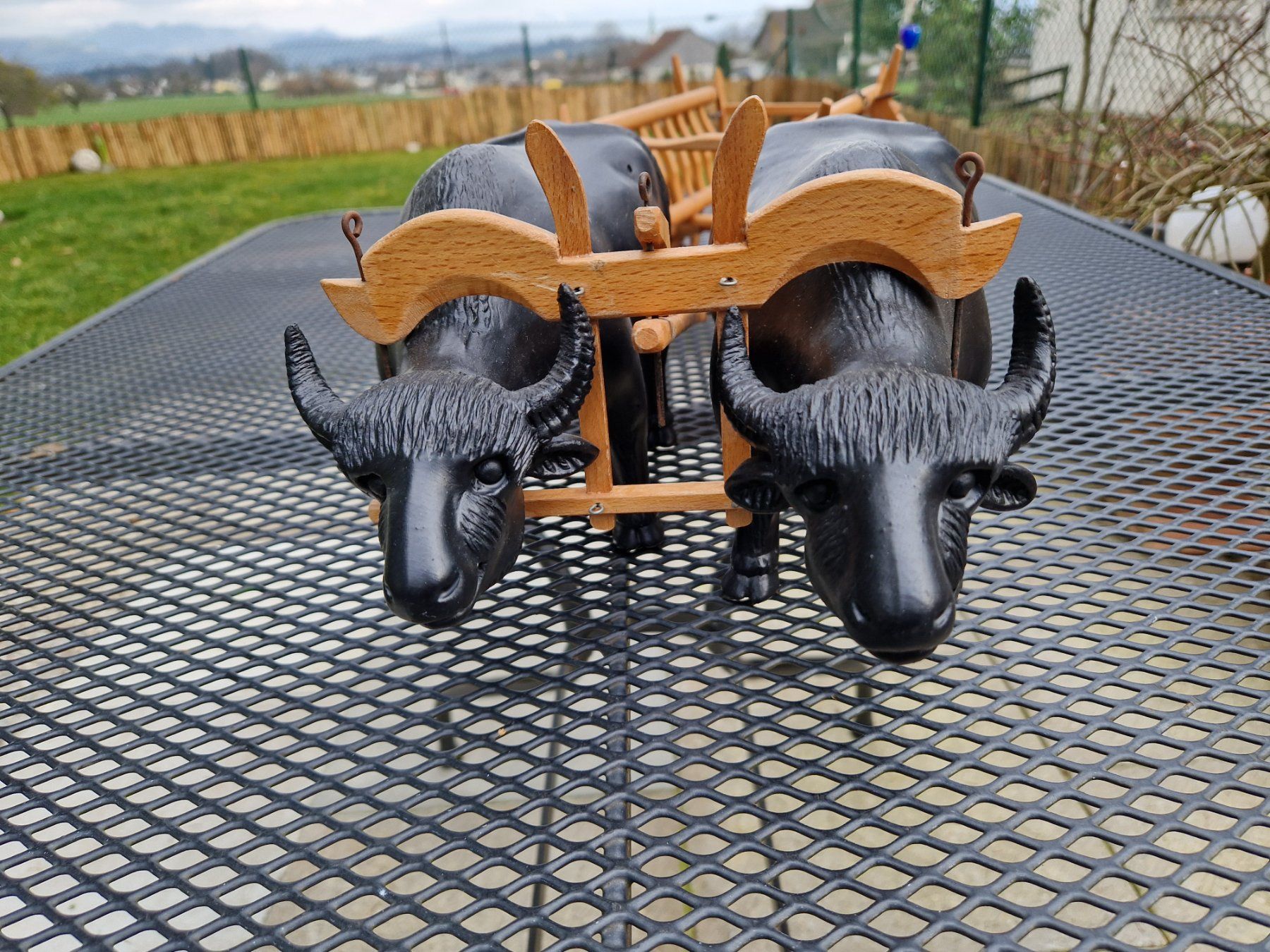 Articoli in legno: Ochsengespann handgemacht – Usato da Hombrechtikon venduto da Vre_l9t8 1