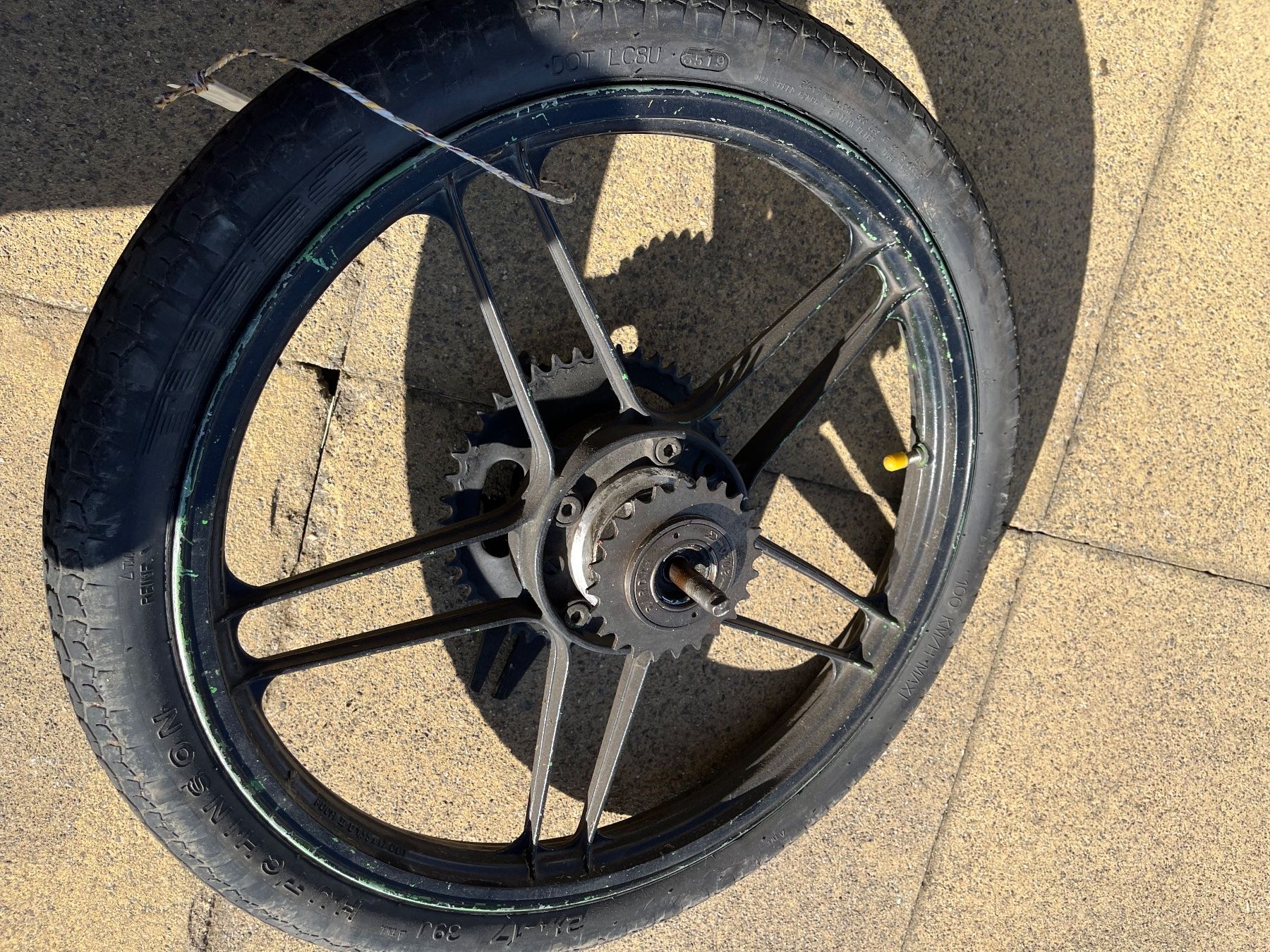 Puch Parti ricambio per ciclomotori: Puch Maxi/X30 Gussfelgen Hinterrad – Usato da Fahrni b. Thun venduto da berger_tuning34 2