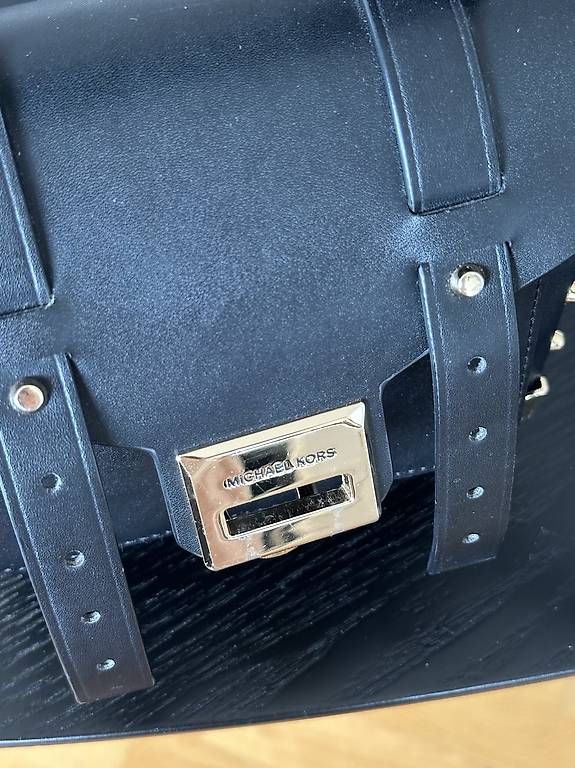 Michael Kors Borse da donna: Michael Kors Manhattan Small Tasche – Usato da Chur venduto da lor_fg65 2