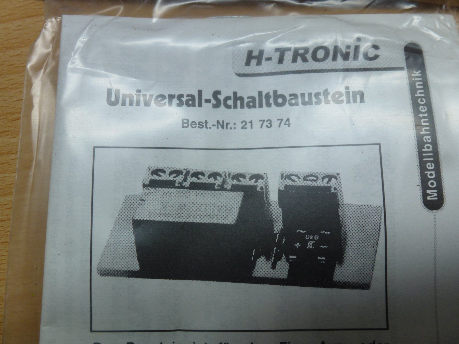 Elektronikbauteile: H-Tronic Universal-Schaltbaustein – Neu und originalverpackt aus Hombrechtikon von Se9 3