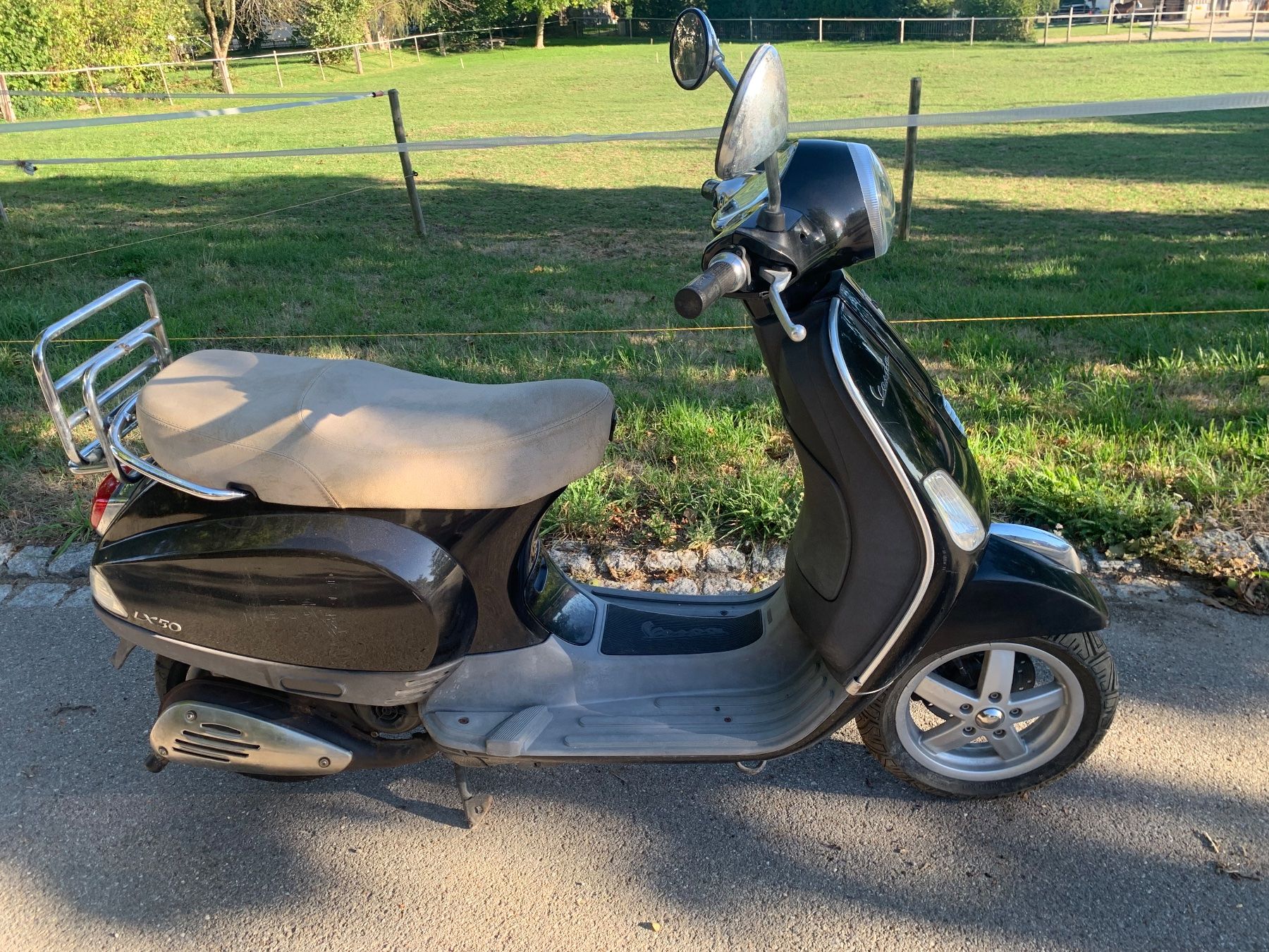 Vespa Scooter: Vespa LX 50 2t – Difettoso da Lustdorf venduto da Monokell