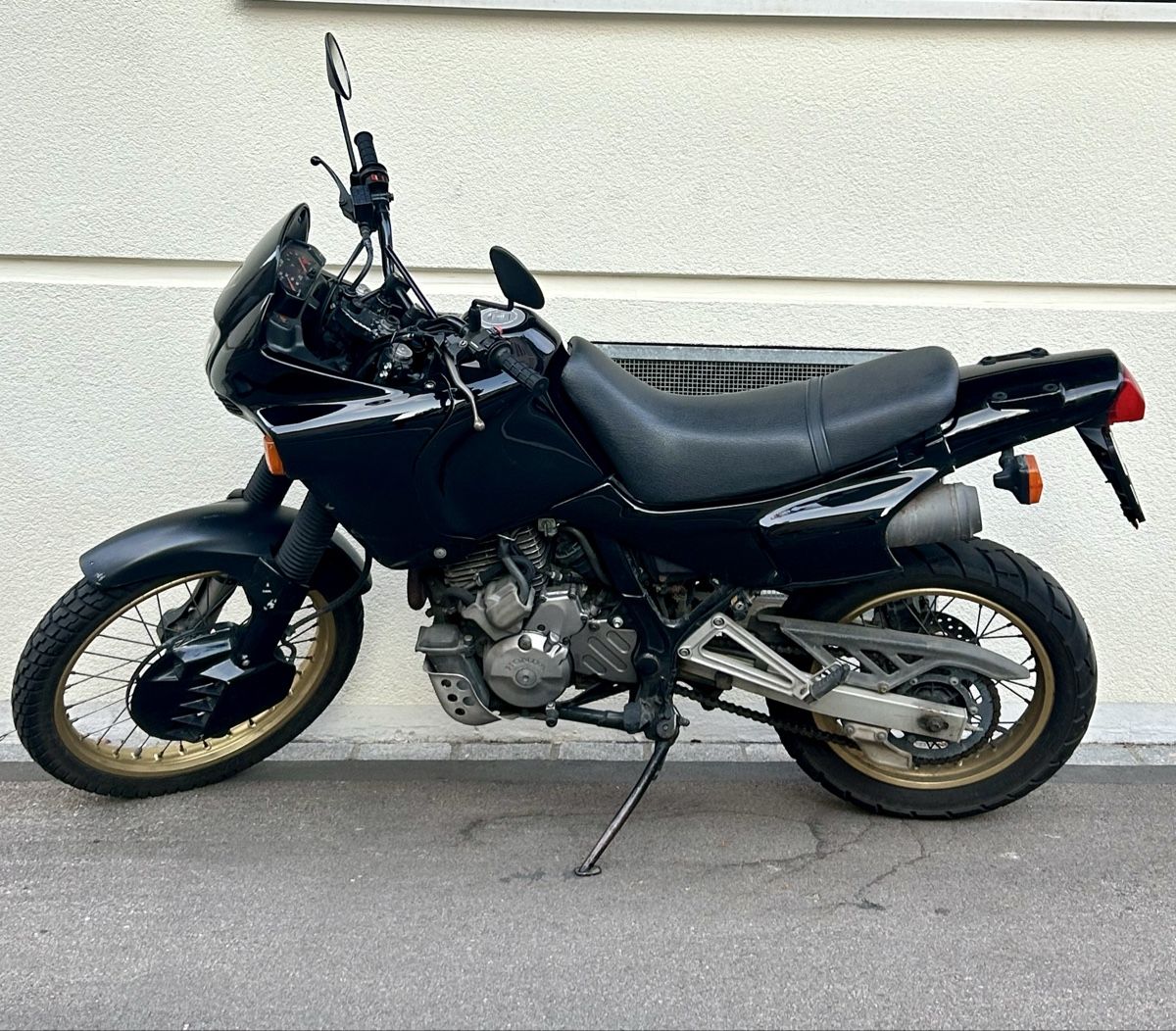 Honda Enduro: Honda NX 650 Dominator – Gebraucht aus Zürich von edynox