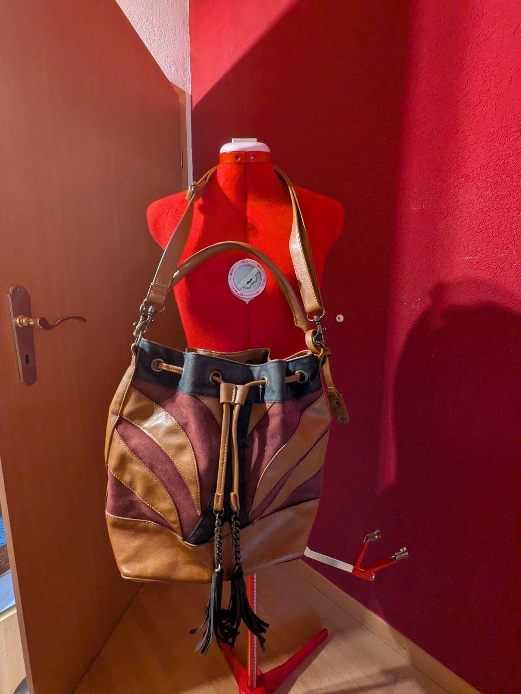 Sacs femmes: sac bourse moa – D'occasion à Vionnaz par MarinaMGB 1