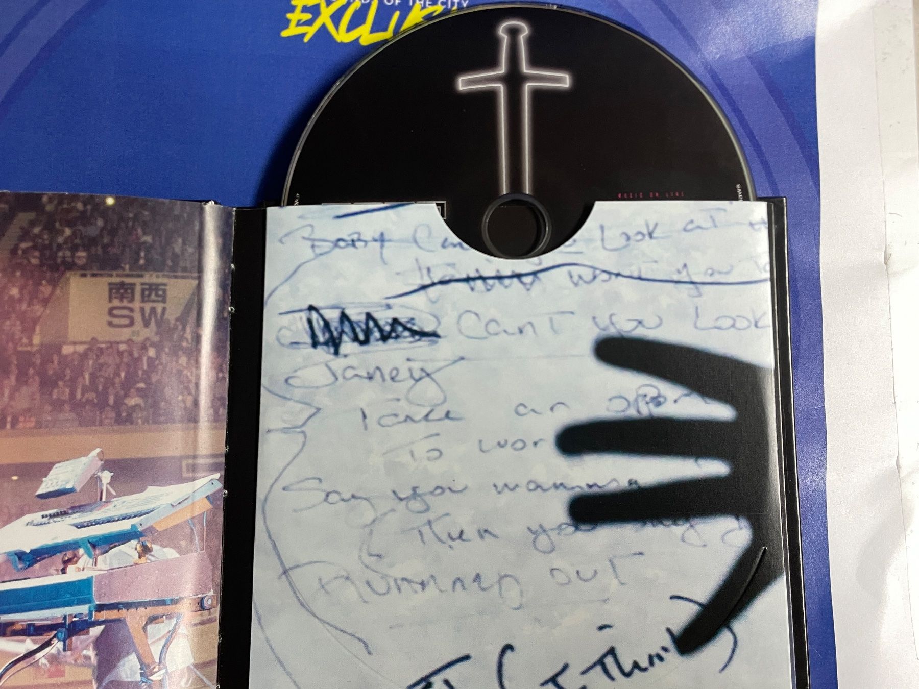 CD: Toto - XIV mit DVD Deluxe Edition – Usato da Muri b. Bern venduto da AdidasCollector 5