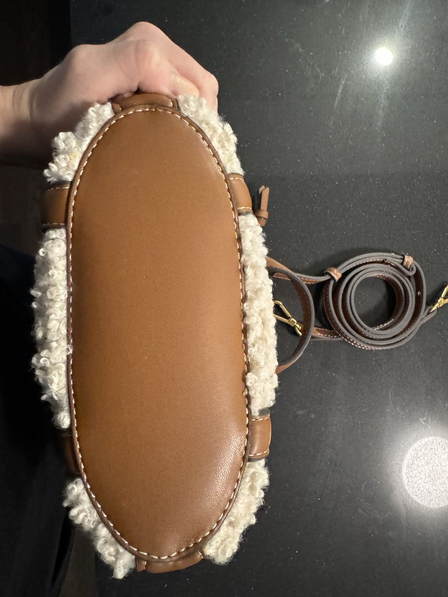 Zara Taschen für Damen: ZARA stylish crossover bag teddy and brown – Neu (gemäss Beschreibung) aus Beringen von Edu-Nati 2