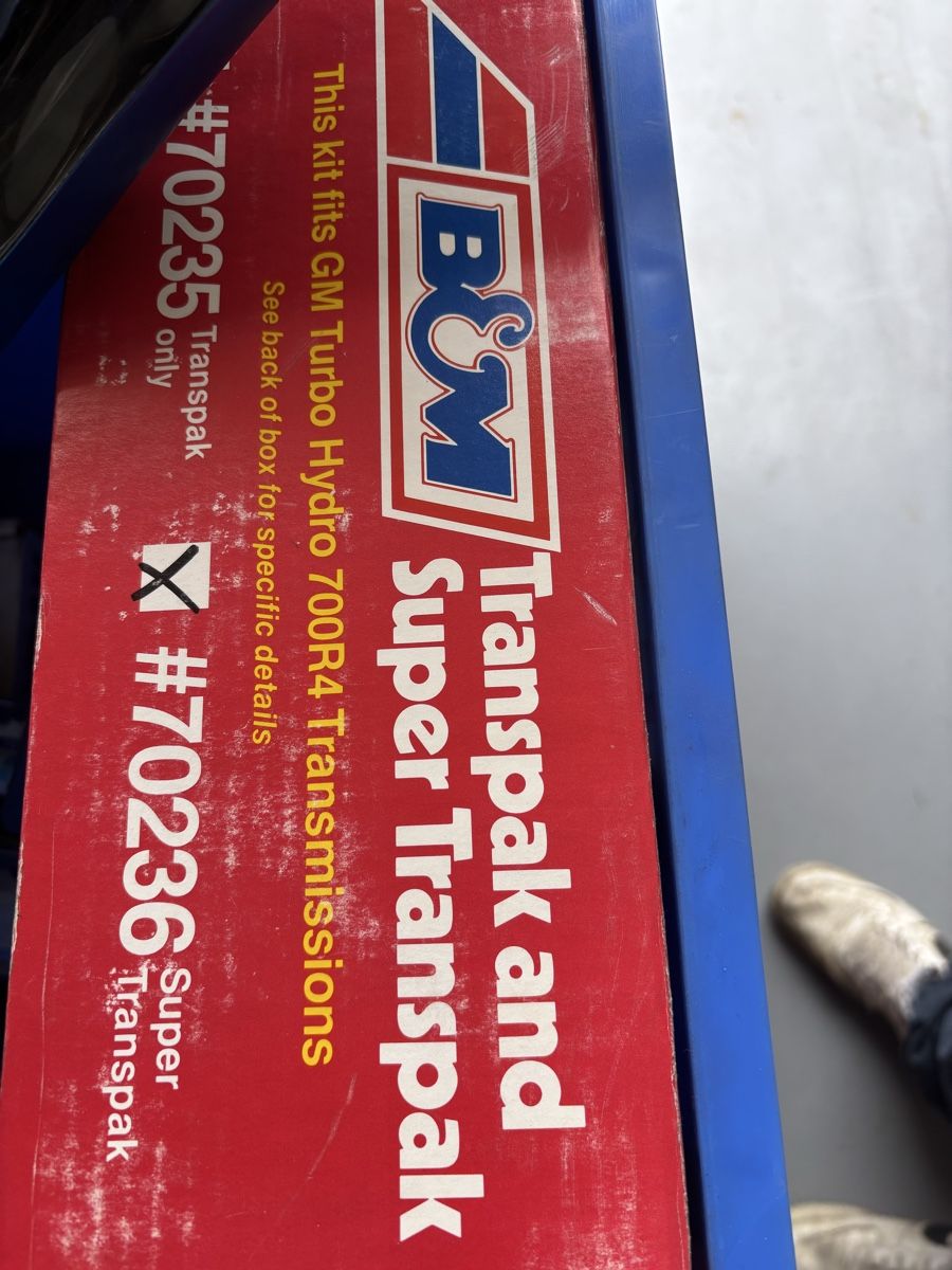 GM Tutti pezzi di ricambio auto: B&M Super Transpak TH700R4 – Nuovo e nell'imballaggio originale da Oberwil BL venduto da nic_pz2y 1