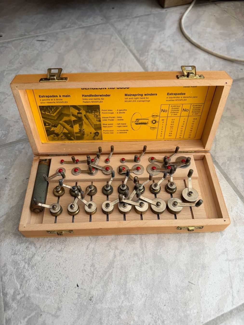 Bergeon Tous les outils: Bergeon 5356 Handfederwinder – D'occasion à Worblaufen par chronyves