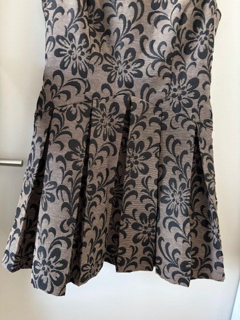 Vestiti: Cocktail-Kleid – Usato da Zürich venduto da CoCos_Closet 5
