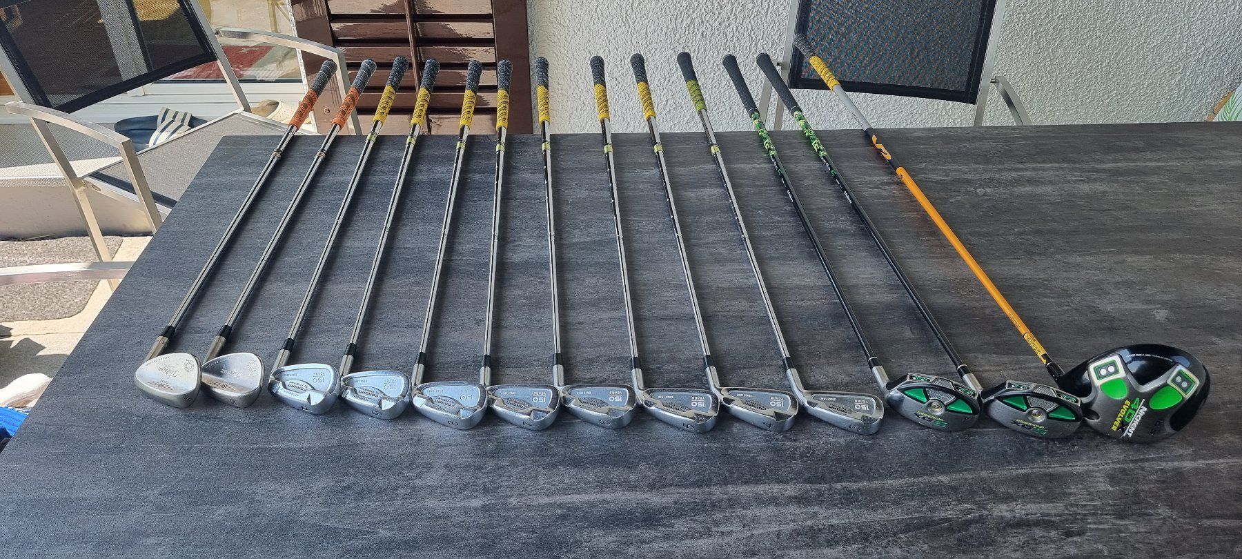 Mazze & Set: 14-teiliges Golfset Rechtshänder – Usato da Männedorf venduto da abc_c85j