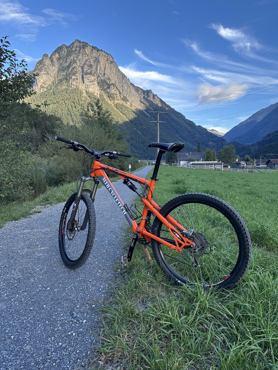 MTB Cycletech Velos: Opium MTB Fullsuspension Velo – Gebraucht aus Innertkirchen von r-ammann