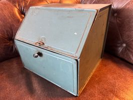 ALTE BLECH VITRINE METALL ORIGINAL UM 1950