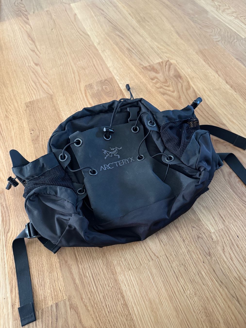Arcteryx Taschen: Arcteryx Q10 Waist Pack selten – Gebraucht aus Reinach BL von tomh79
