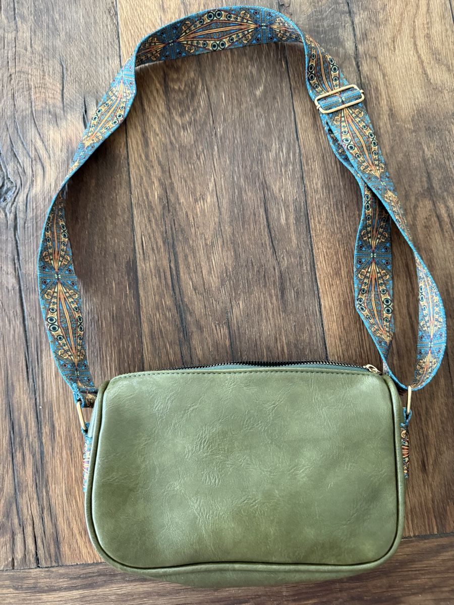 Taschen für Damen: Handtasche klein  – Neu (gemäss Beschreibung) aus Pfeffikon LU von pepino17 2
