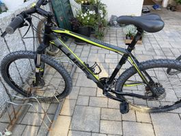 Mountainbike Cube Attention schwarz gelb gebrauchter Zustand