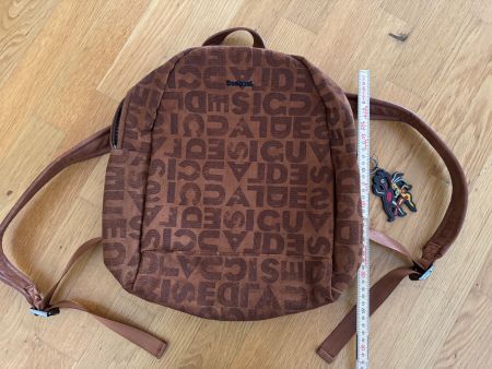 Neuer brauner Desigual Freizeitrucksack Neupreis 115.-