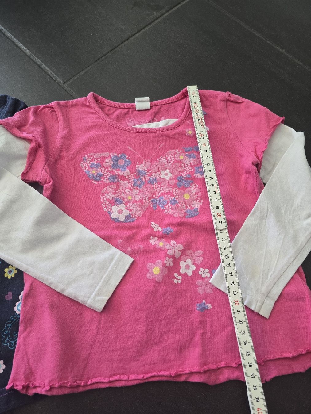 Pulls et sweat-shirts: 2er Set: Mädchen Langarmshirts, Grösse 104-110 – D'occasion à Unterentfelden par Panda-87 2