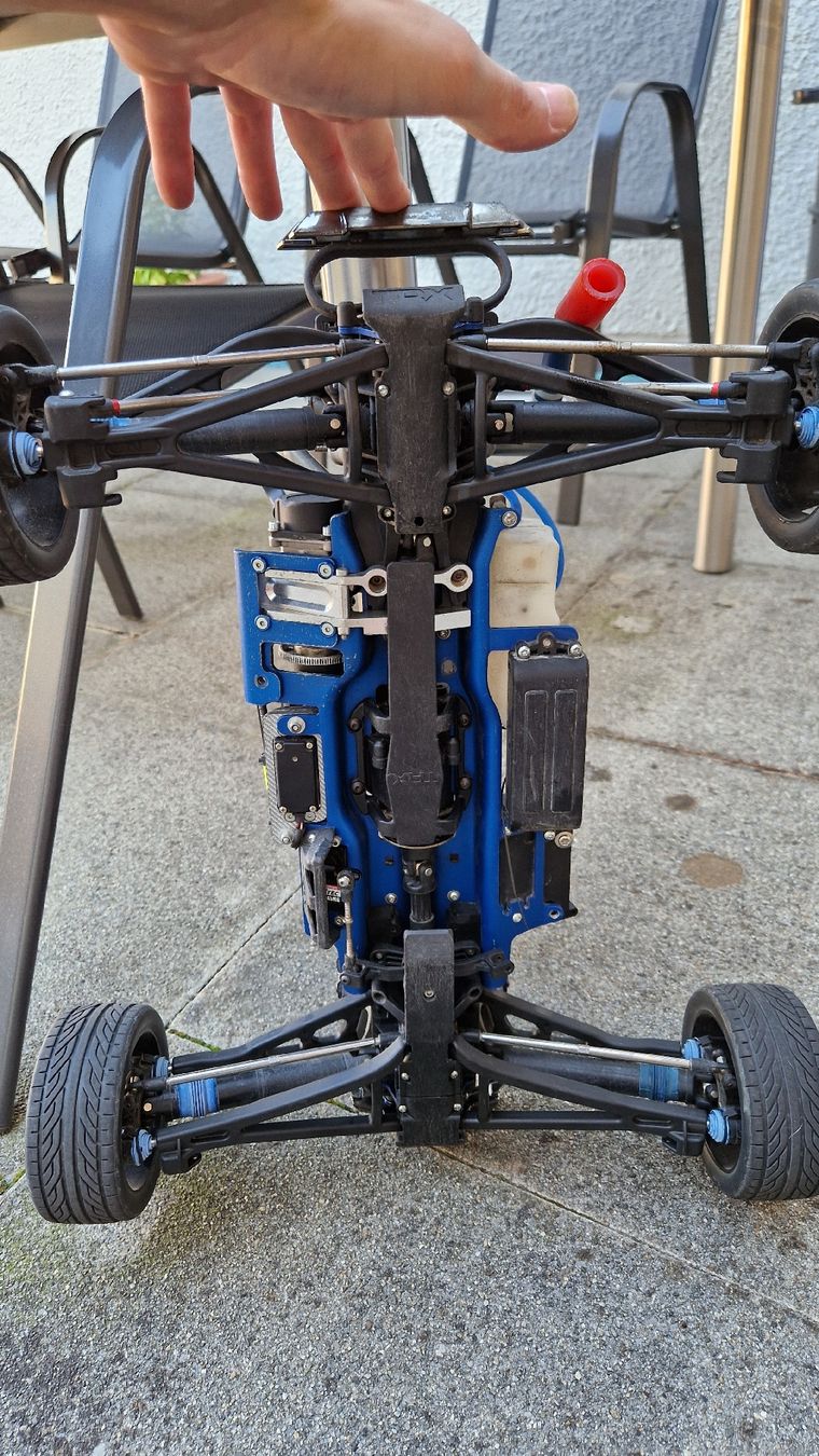 Traxxas Modellismo RC: Traxxas Revo 3.3  – Usato da Strengelbach venduto da 90Andi 2