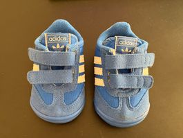Adidas Baby Schuhe Grösse 17