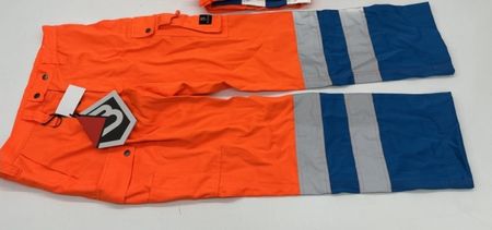 2 x neue Bormio Arbeitshose Gr. 44