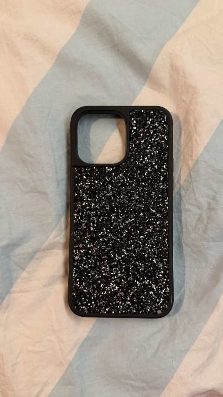 Cover & Protezioni schermo: Coque de téléphone (Iphone 14 Pro Max) – Usato da Randogne venduto da Joel_C