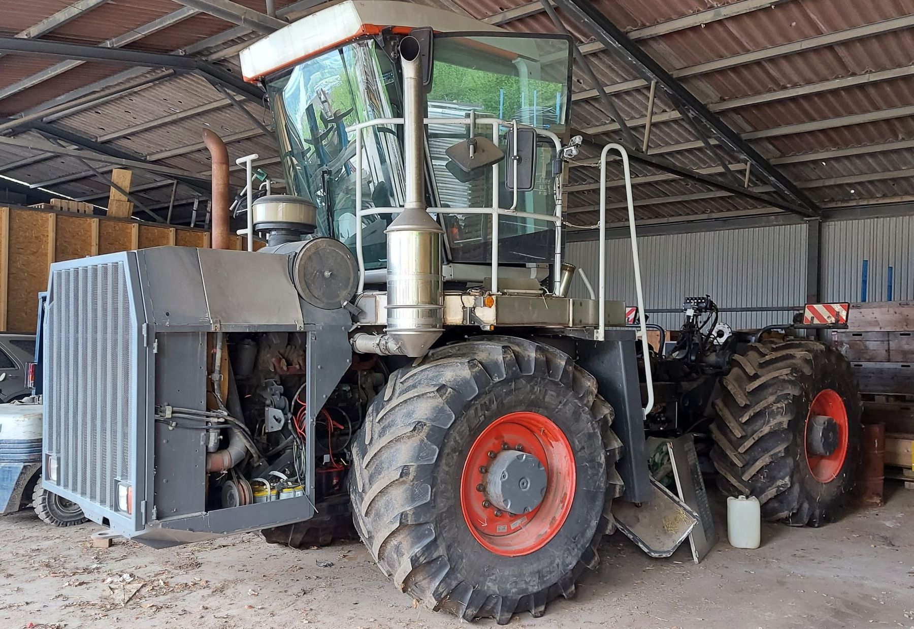 Claas Trattori: Class Trägerfahrzeug. – Difettoso da Sigigen venduto da Arnika011