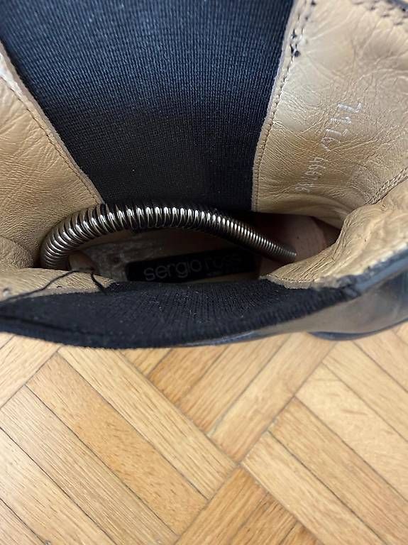 Scarpe da donna: Schwarze Stiefelletten Sergio Rossi – Usato da Rüschlikon venduto da Sanna06 4