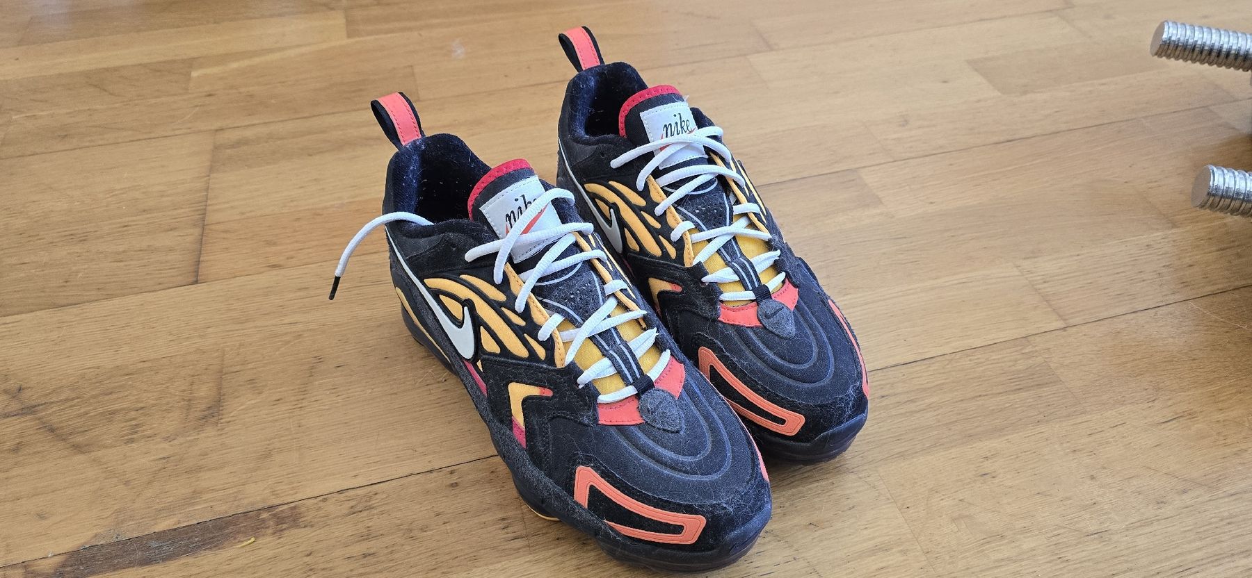 Nike Scarpe da uomo: Nike Air VaporMax Evo 2021 "First Use Black Orange" – Nuovo (secondo la descrizione) da Aigle venduto da thom_as_7 1