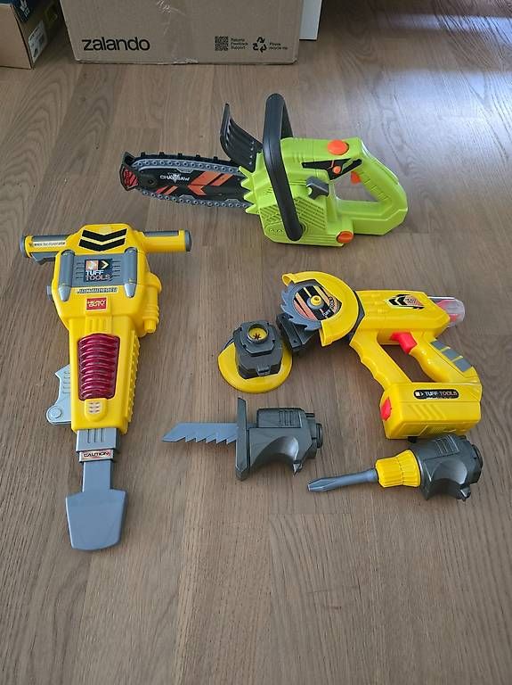 Werkbänke: Bosch Work-Station – Gebraucht aus Kirchberg BE von ggu_yyx5 4
