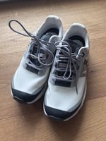 ON Laufschuhe Cloud 5 Weiss/Grau Grösse 36.5