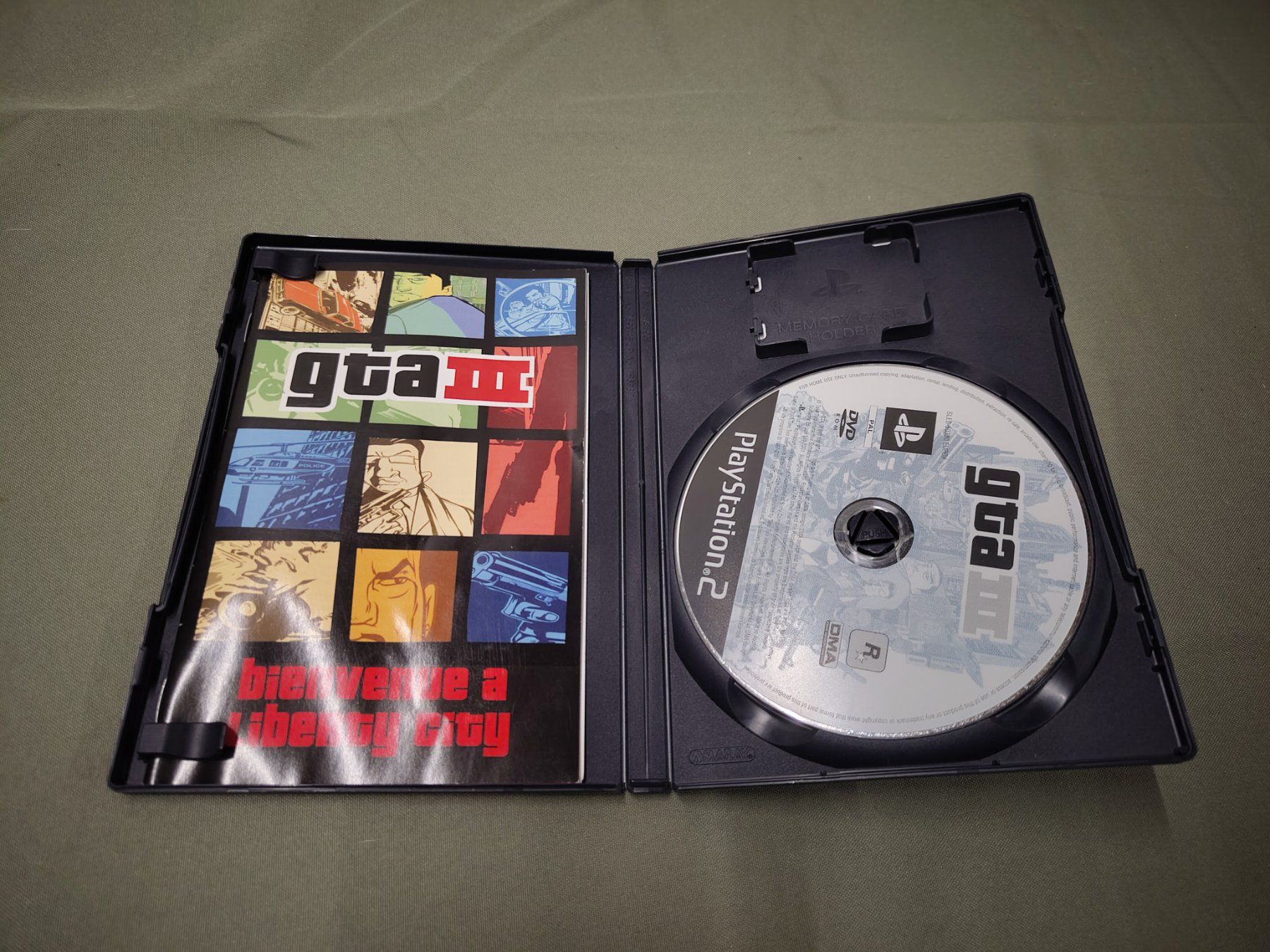 Sony Spiele: Jeu PS2 Grand Theft Auto III – Gebraucht aus Saxon von dan_drn5 1