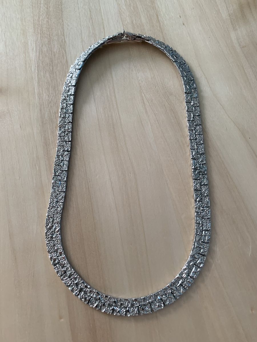 Catenine: Necklace silver geometric pattern 40cm length good condition – Usato da Basel venduto da cat_sq5m