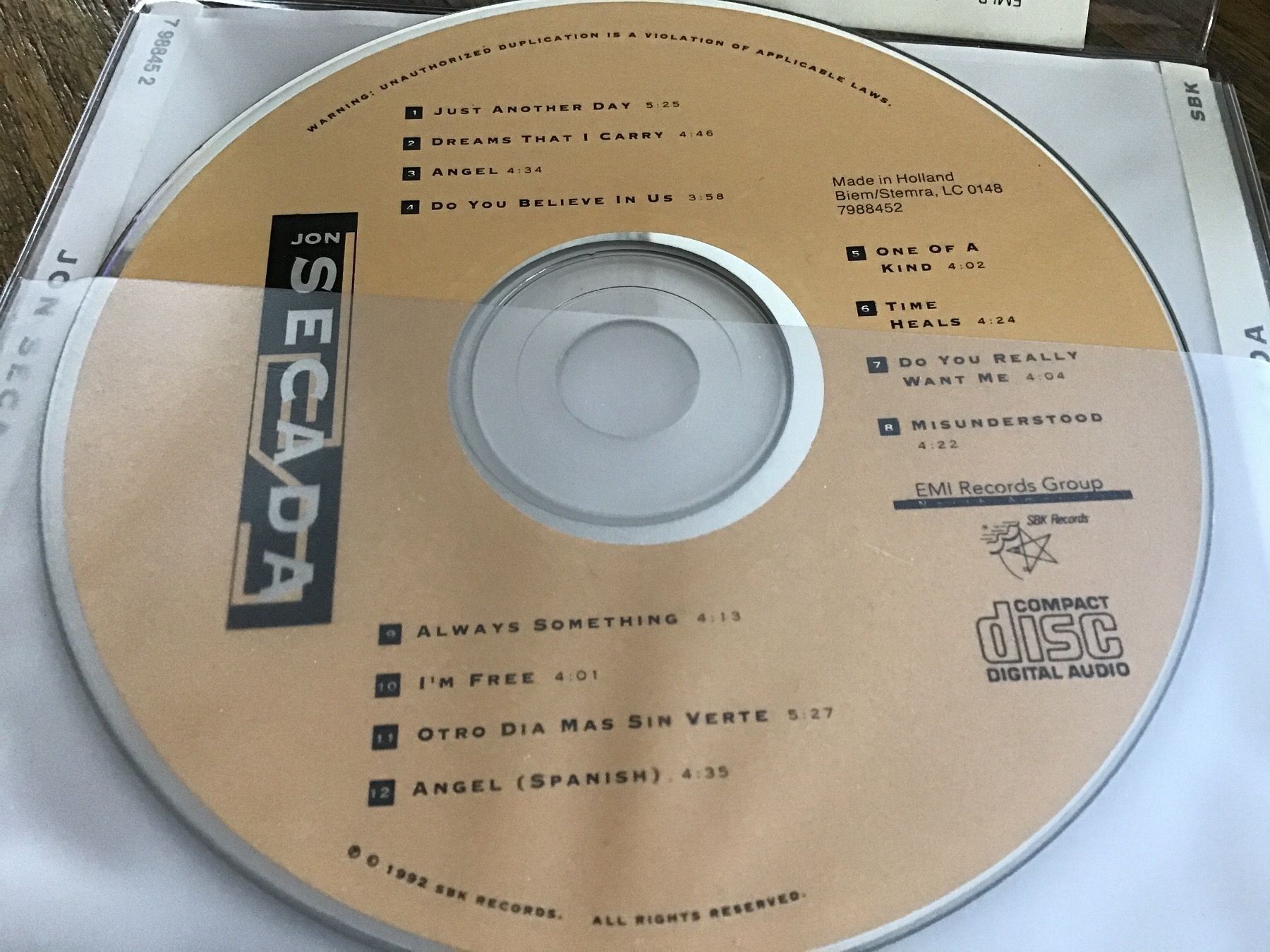 CD: Jon Secada – Usato da Thierachern venduto da sweden08 2