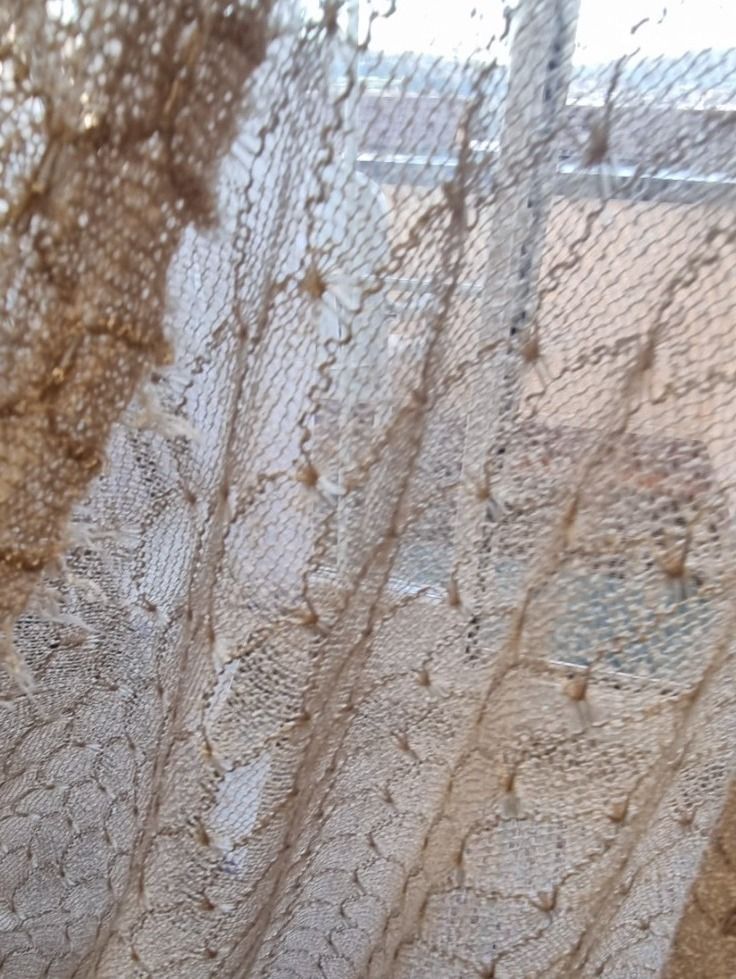 Tessuti: Spitzenstoff, Strickstoff mit Pailetten – Nuovo e nell'imballaggio originale da geroldswil venduto da Gumball1 1